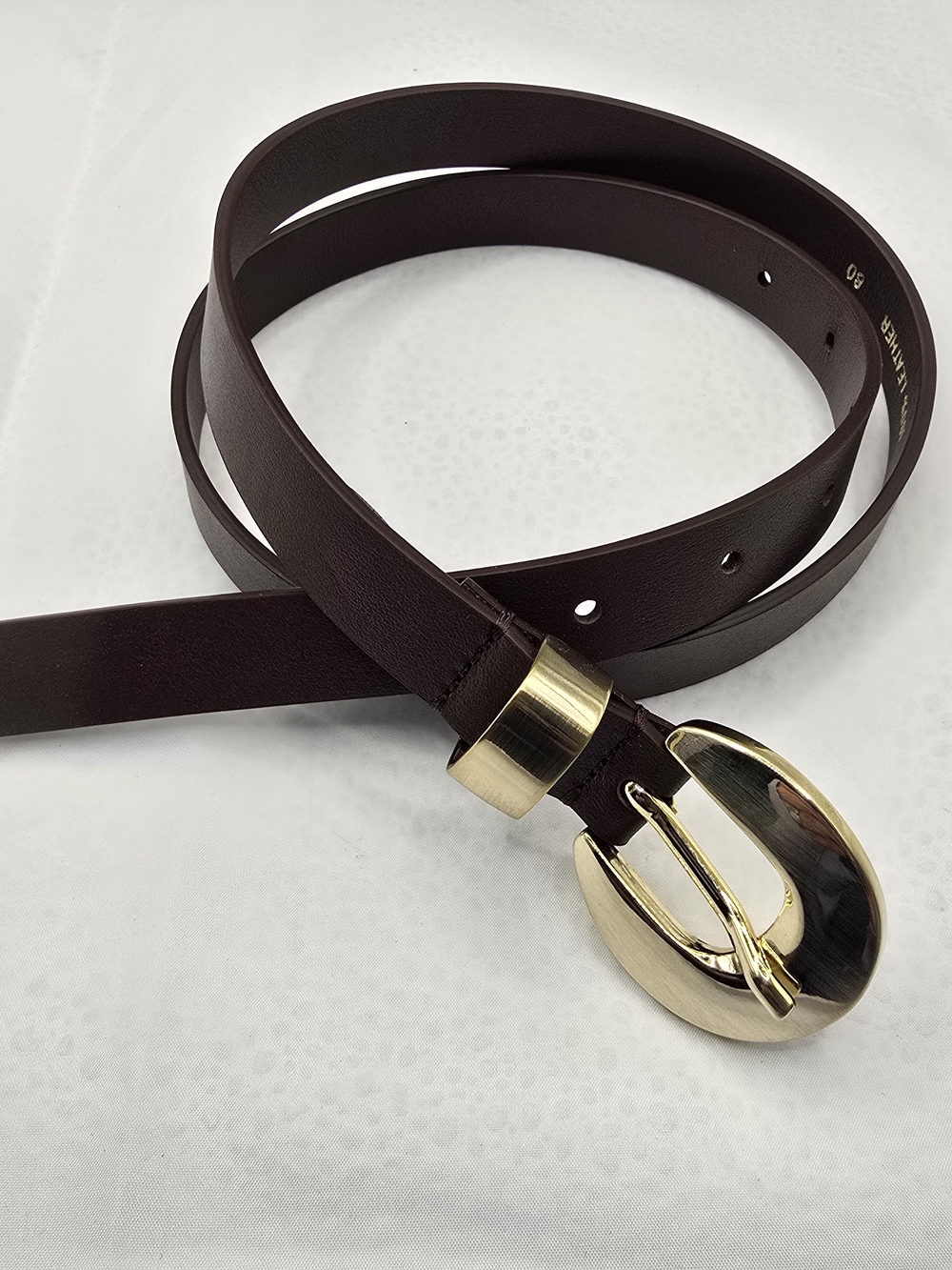 Women's 1in Beautiful Mocha Brown, 100% Italian Leather Belt with Gold Buckle - Picture 2 of 3